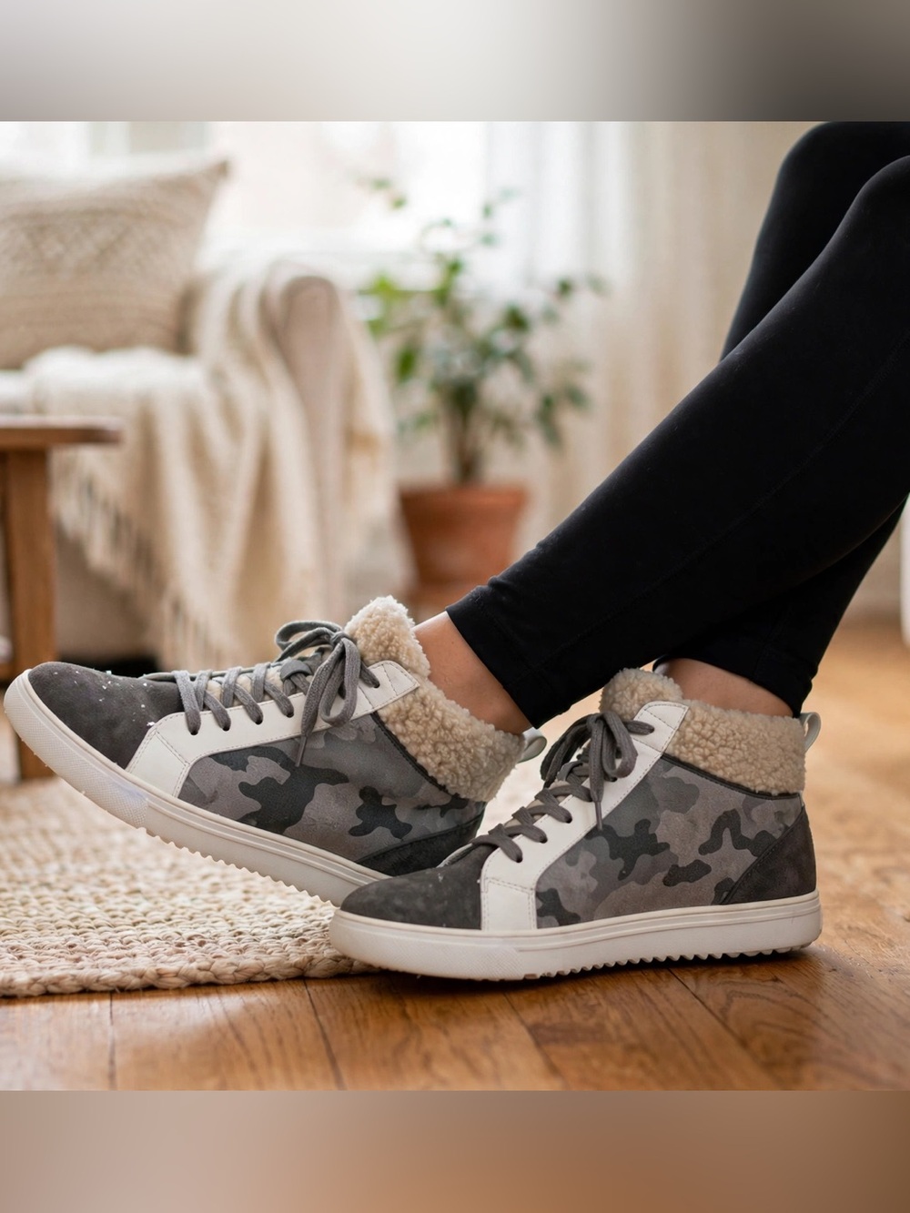 Blondo Women's Black and Gray High-Top Sneakers NWOT